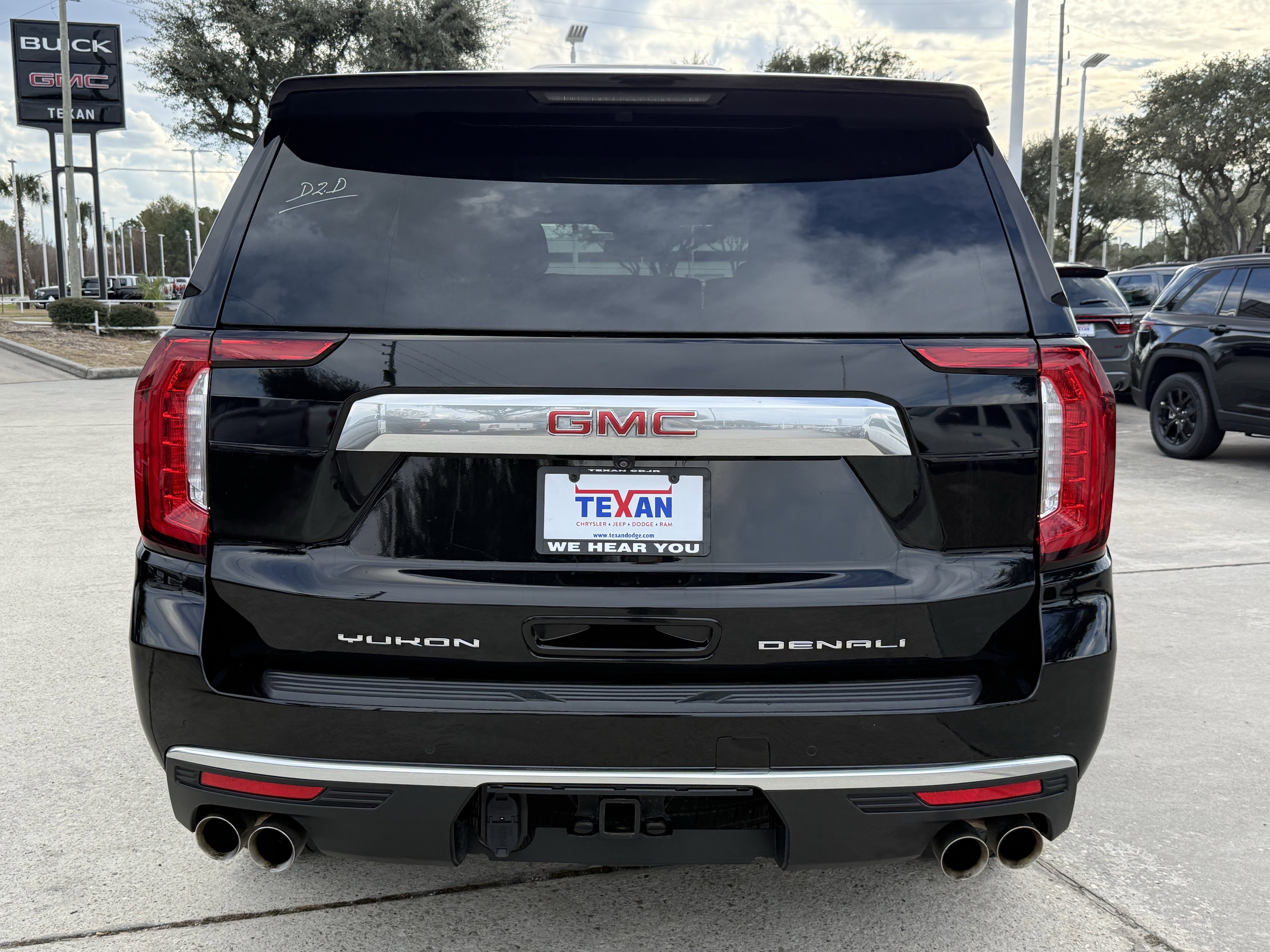 Used 2023 GMC Yukon Denali w/ Max Trailering Package image 6