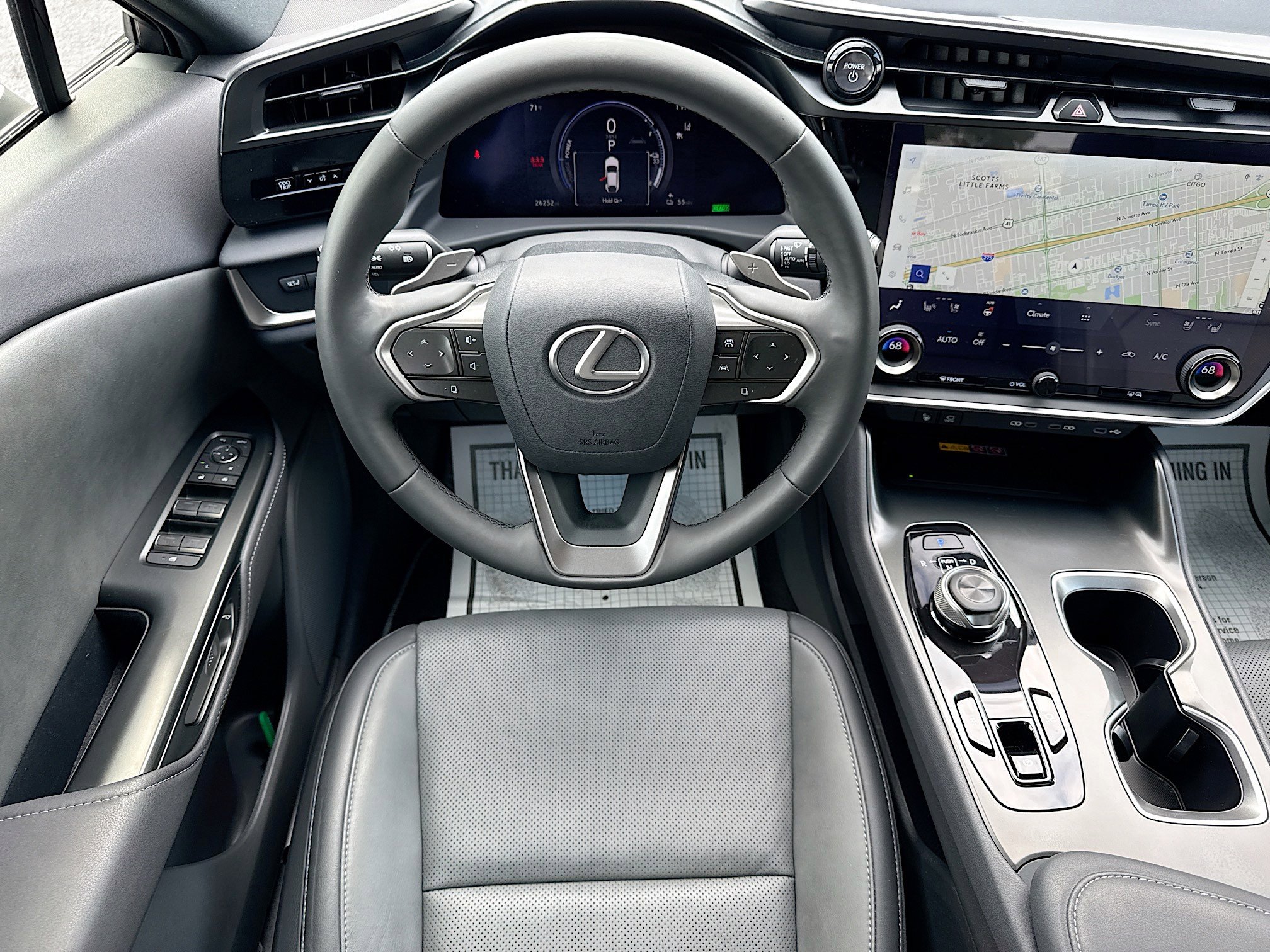 Used 2024 Lexus RZ 450e Premium image 17