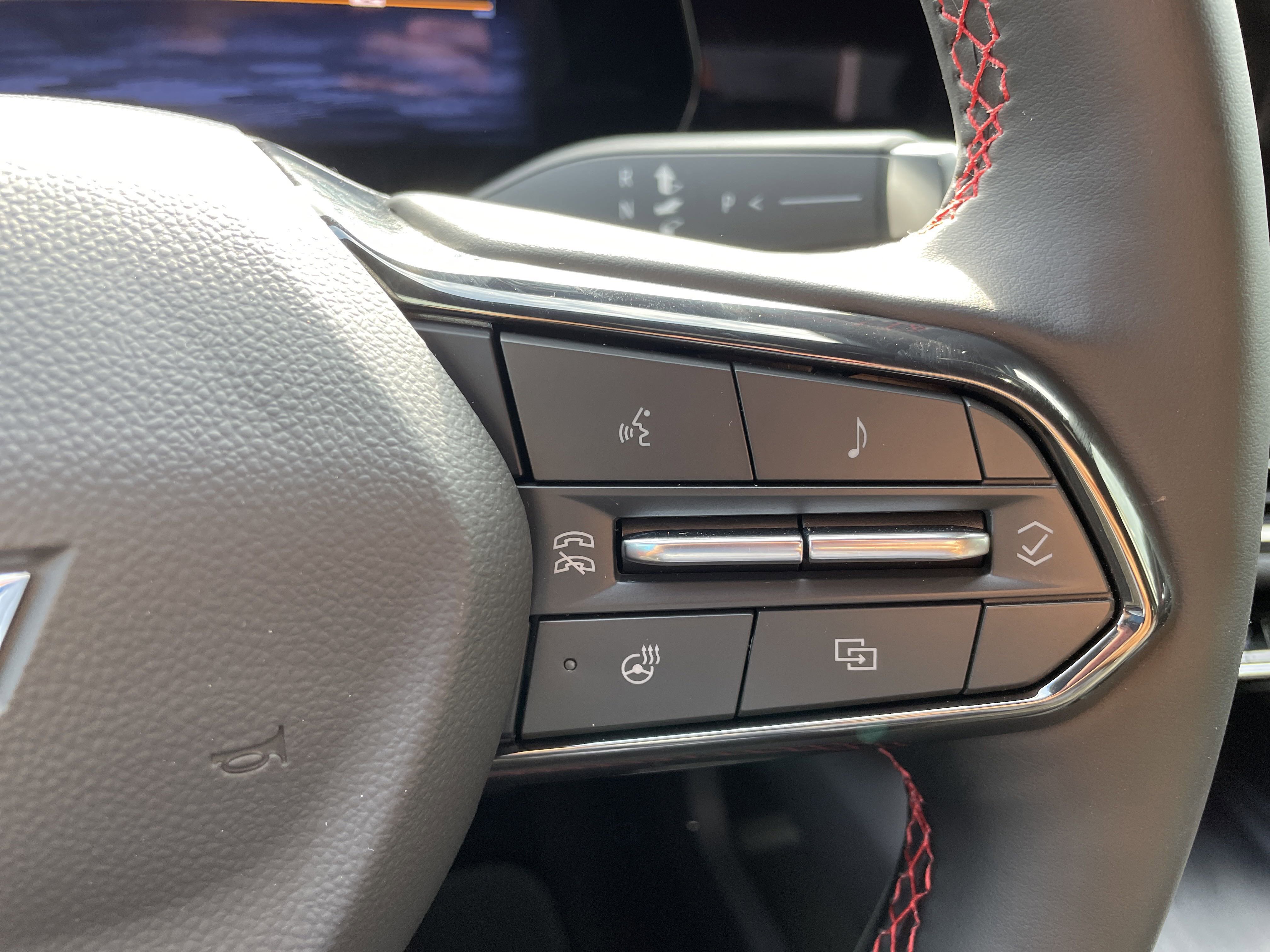 New 2025 Chevrolet Equinox EV RS image 18