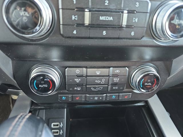 Used 2020 Ford F150 Platinum w/ Equipment Group 701A Luxury RWD image 4