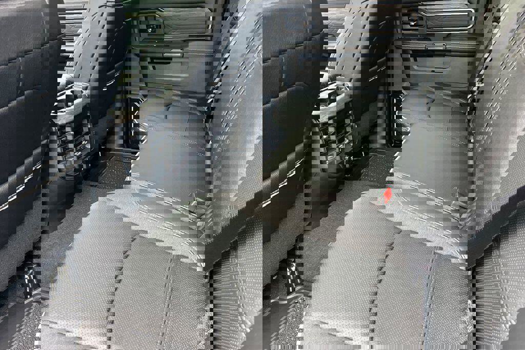 New 2026 RAM 2500 Limited image 12