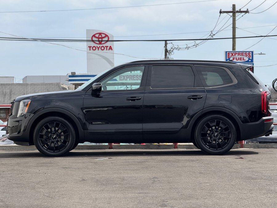 Used 2022 Kia Telluride SX w/ SX Prestige Package image 8