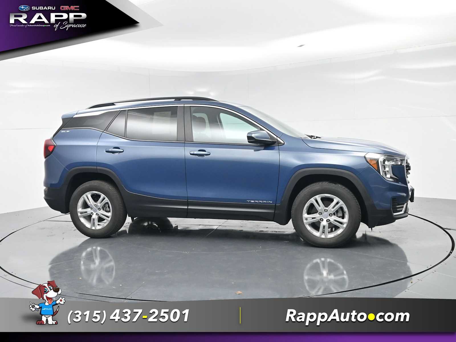 Used 2024 GMC Terrain SLE w/ Driver Convenience Package AWD/4WD image 3