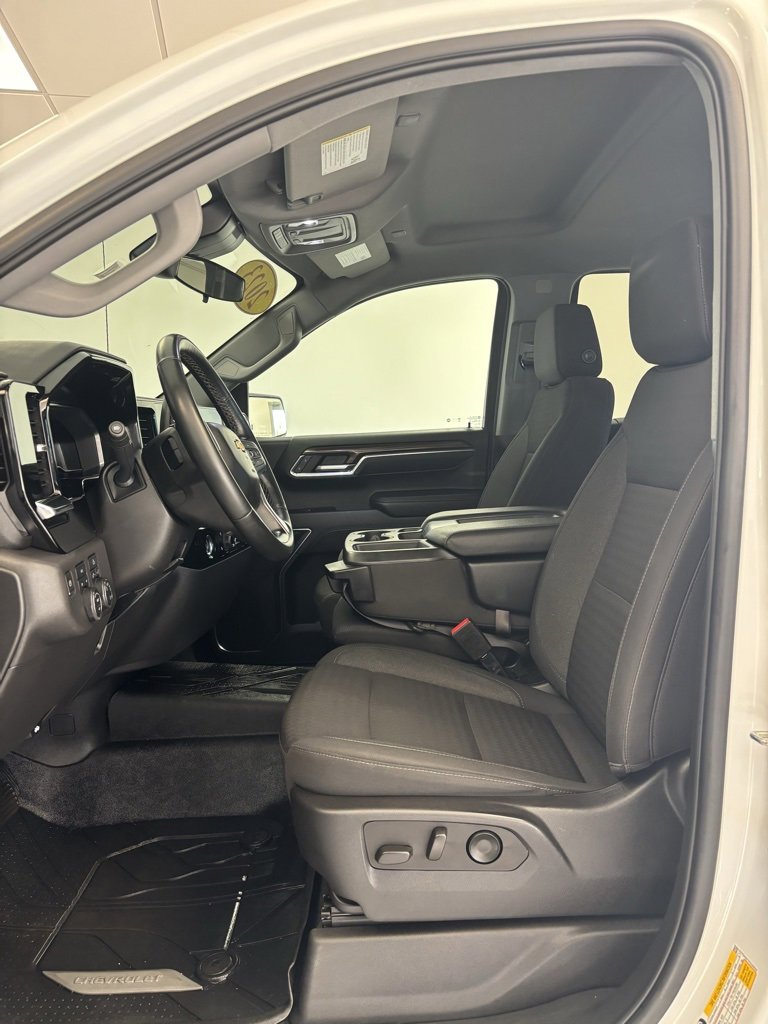 Certified 2023 Chevrolet Silverado 1500 LT image 10