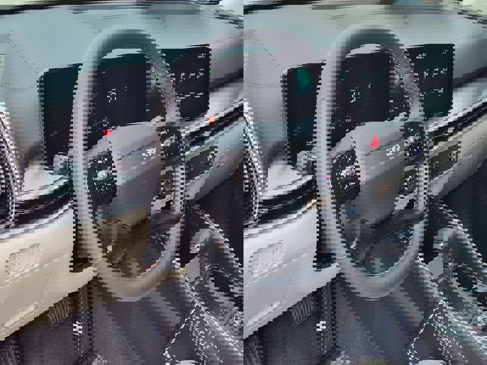 New 2026 Kia Sorento S w/ S Panoramic Sunroof Package FWD image 2