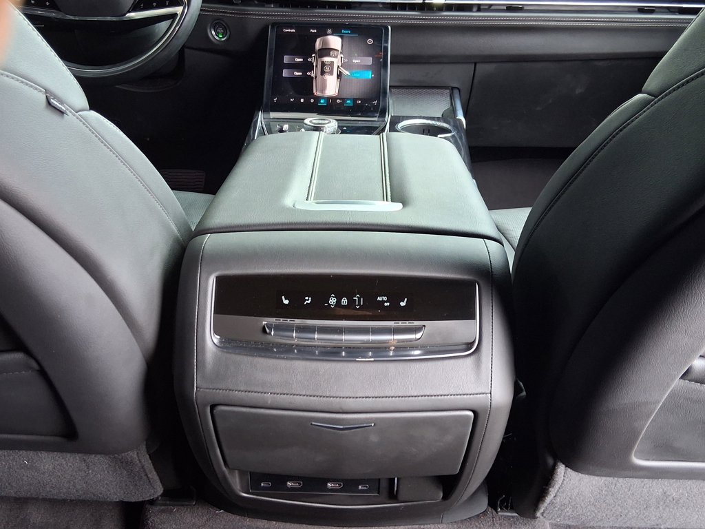 Used 2026 Cadillac Escalade Sport w/ Touring Package AWD/4WD image 28