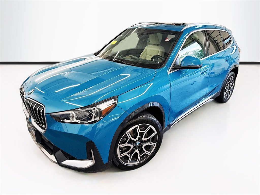 Used 2025 BMW X1 xDrive28i w/ Technology Package
