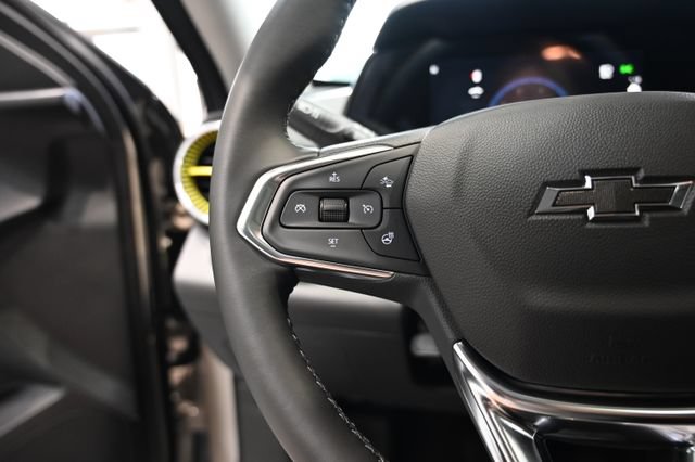 New 2026 Chevrolet Trax ACTIV w/ Sunroof Package FWD image 23