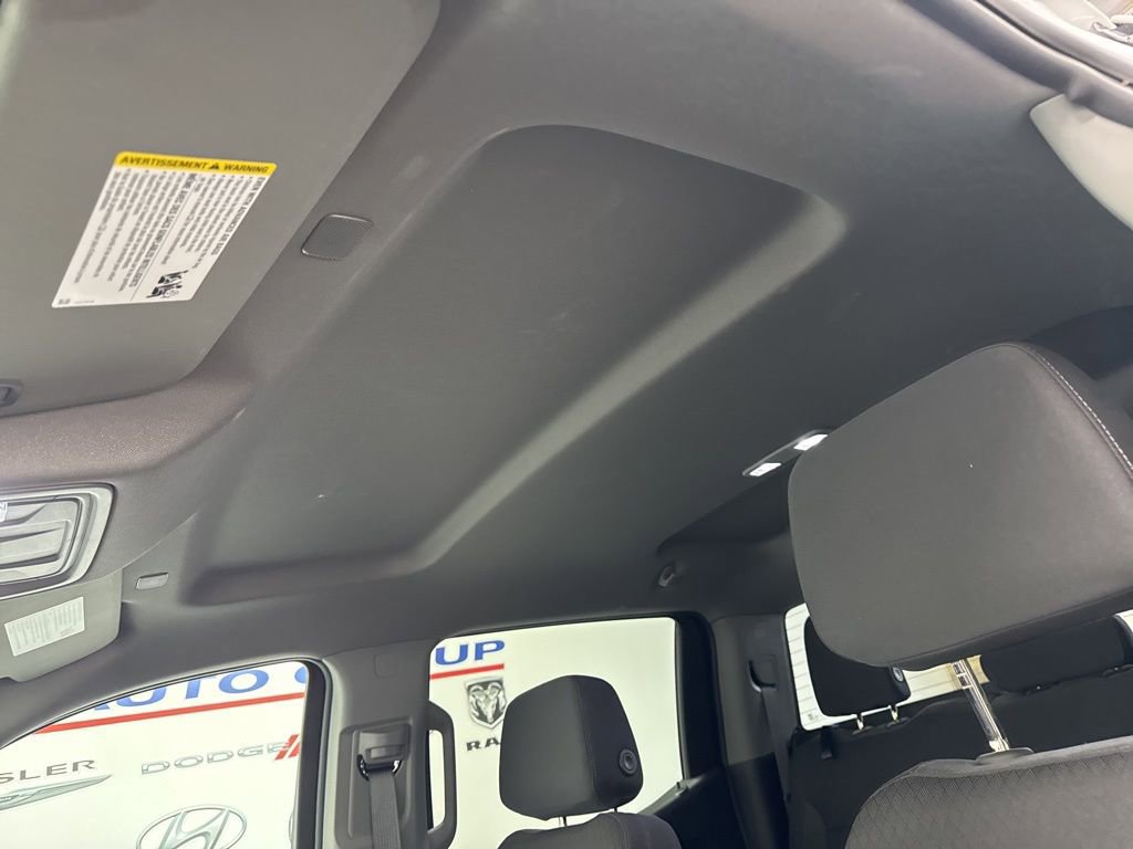 Used 2023 Chevrolet Silverado 1500 Custom w/ Rally Edition image 19