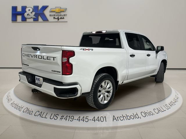 Used 2022 Chevrolet Silverado 1500 Custom w/ LPO, Dark Essentials Package AWD/4WD image 6