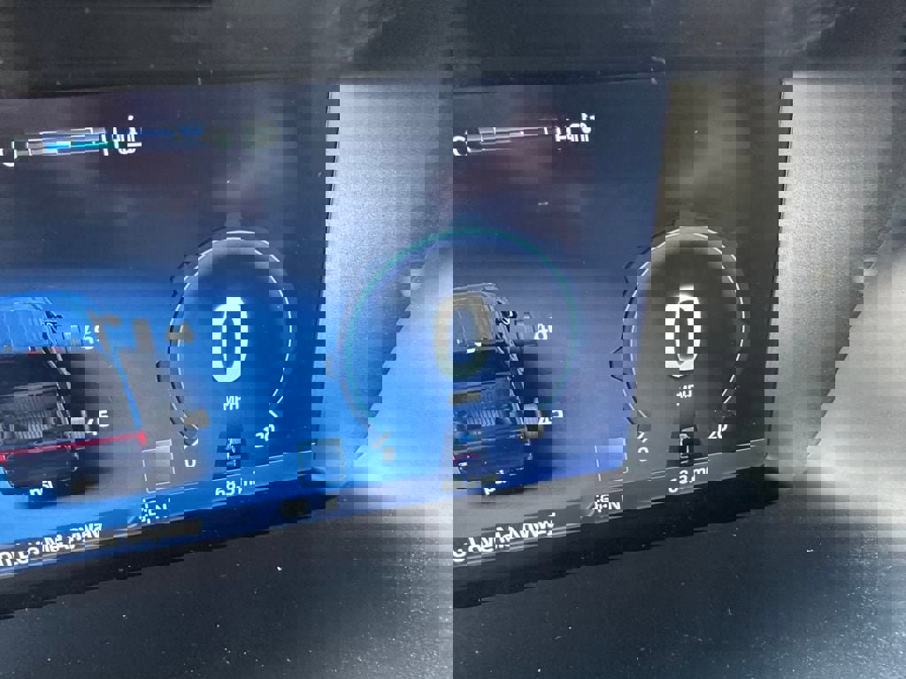 New 2025 Ford F150 Lightning Lariat w/ Max Trailer Tow Package image 14