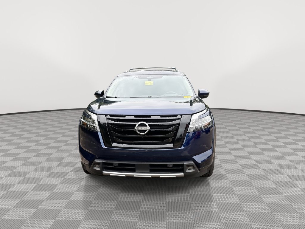 Certified 2024 Nissan Pathfinder Platinum AWD/4WD image 5