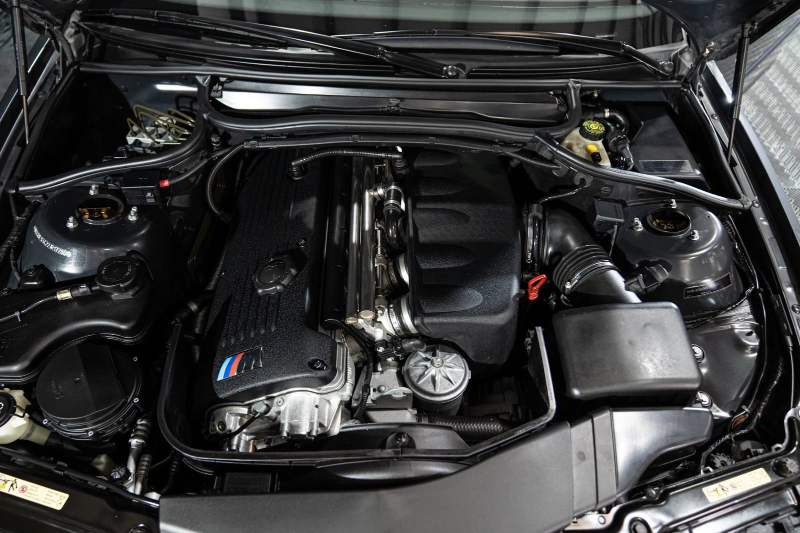 Used 2002 BMW M3 Coupe RWD image 32