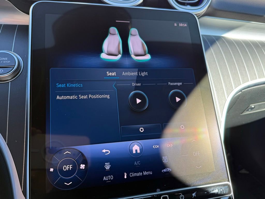 Used 2025 Mercedes-Benz C 300 Sedan image 12