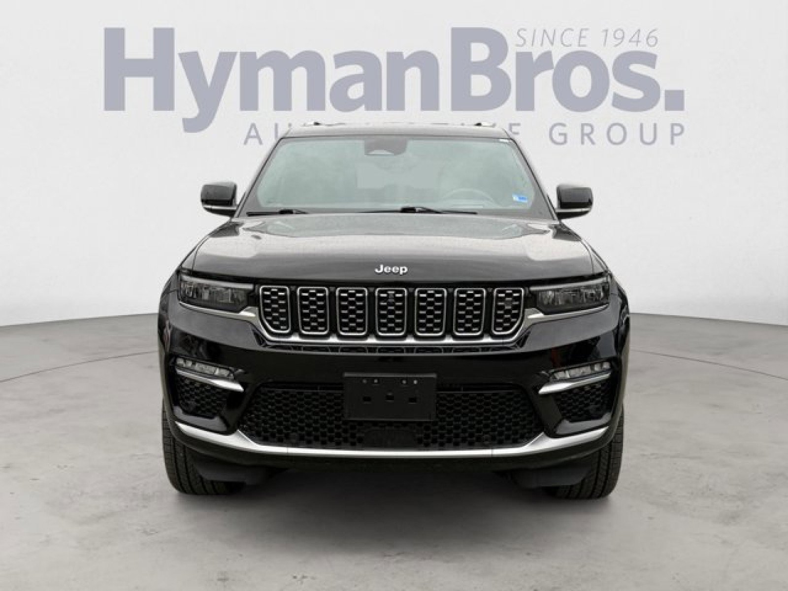Used 2022 Jeep Grand Cherokee Summit image 8