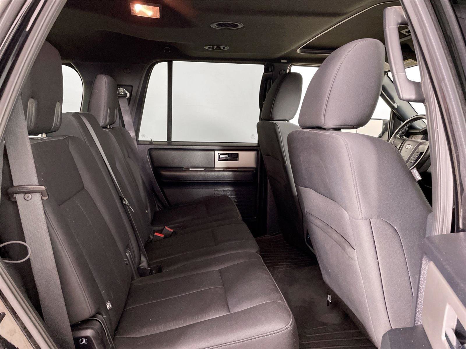 Used 2017 Ford Expedition XLT AWD/4WD image 26
