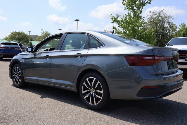 New 2025 Volkswagen Jetta SE image 5