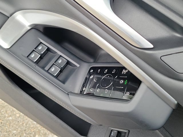 Certified 2025 Audi Q5 Premium Plus w/ Premium Plus AWD/4WD image 19