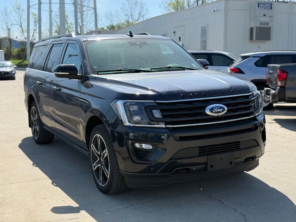 Used 2021 Ford Expedition Max Limited image 4