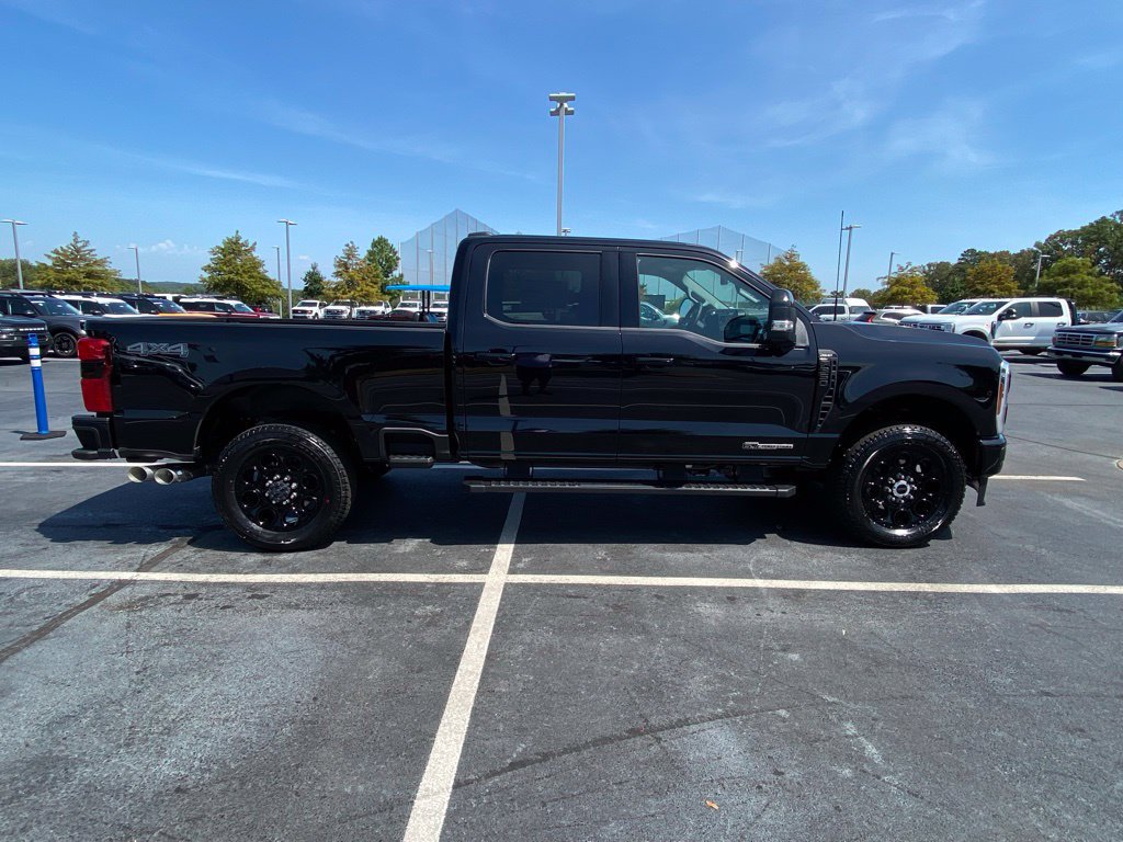 New 2026 Ford F350 Lariat w/ Black Appearance Package AWD/4WD image 8