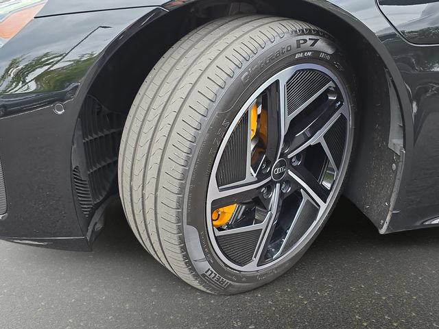 Used 2024 Audi RS e-tron GT w/ Carbon Performance Package AWD/4WD image 36