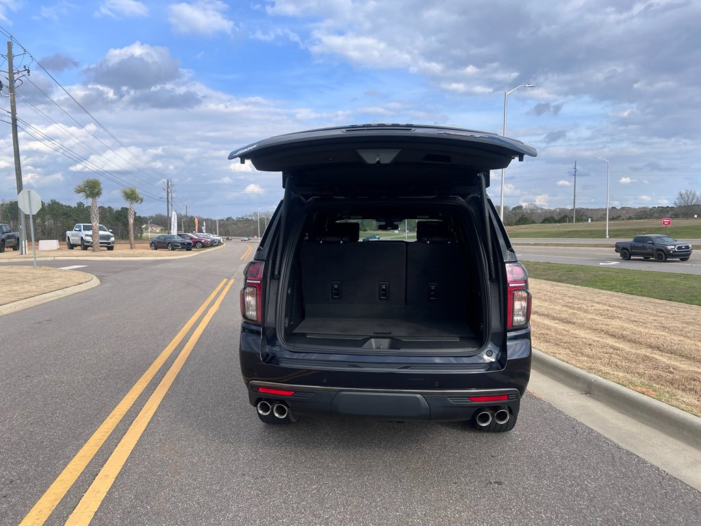 Used 2022 Chevrolet Tahoe RST w/ Sport Performance Package image 13