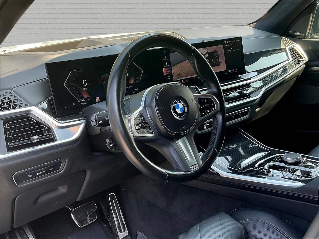 Used 2024 BMW X7 xDrive40i w/ M Sport Package AWD/4WD image 14