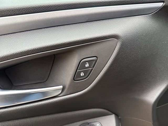 Used 2025 Buick Envista Preferred image 11