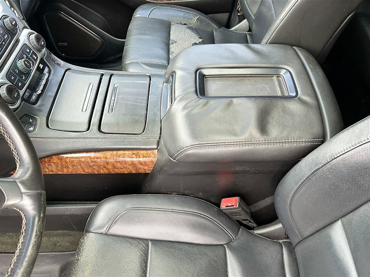 Used 2015 Chevrolet Tahoe LTZ image 10