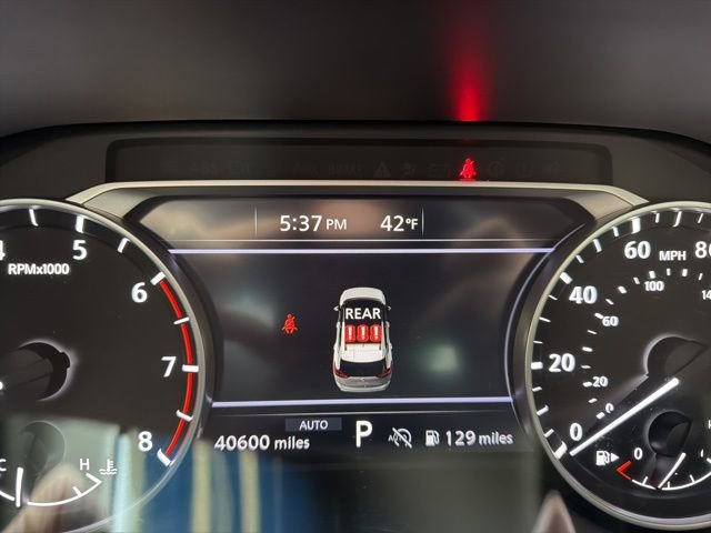 Used 2024 Nissan Rogue SV image 12