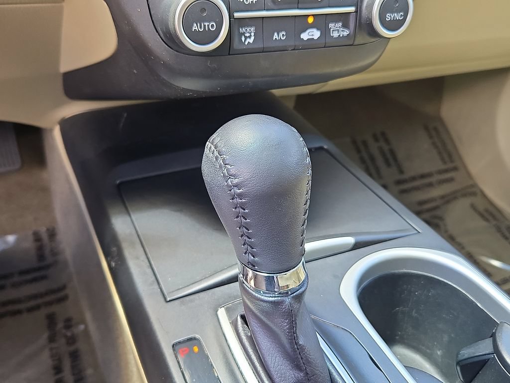 Used 2017 Acura RDX AWD image 15