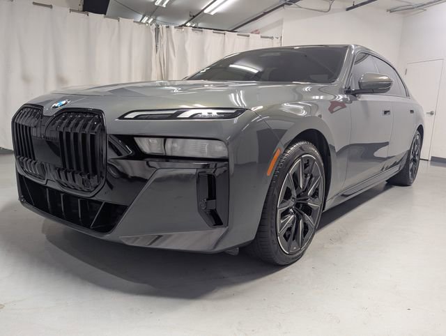 Used 2023 BMW 740i 740i image 4