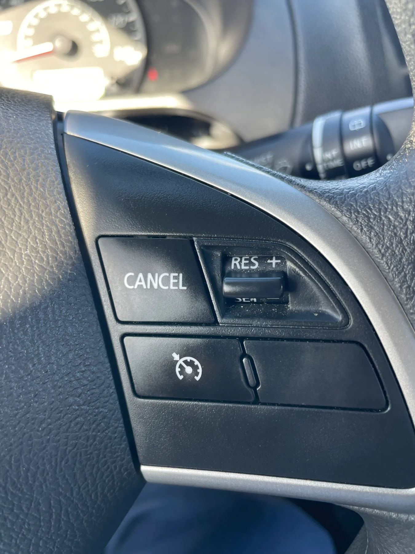Used 2024 Mitsubishi Mirage ES FWD image 18
