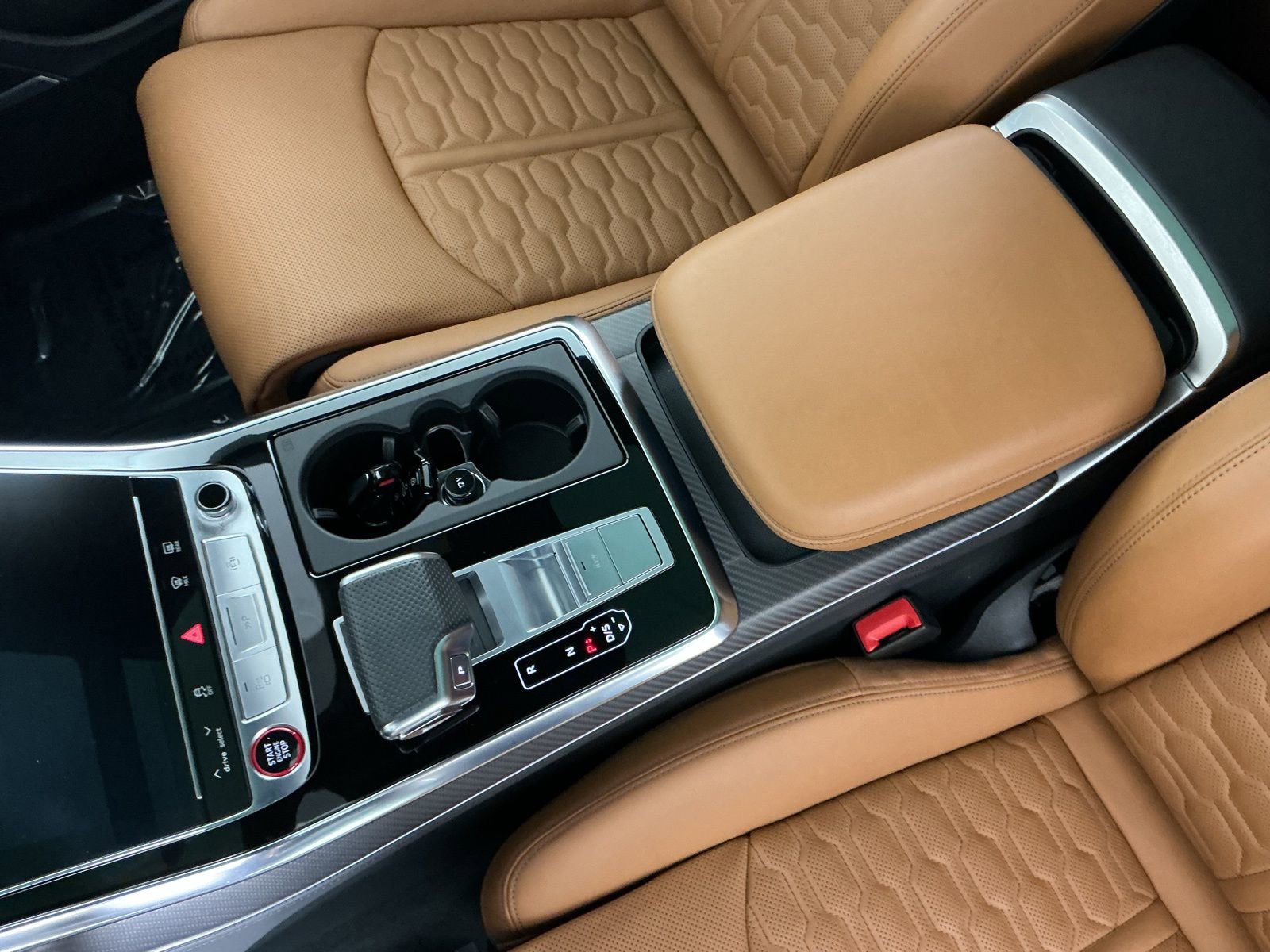 Certified 2024 Audi RS Q8 AWD/4WD image 18