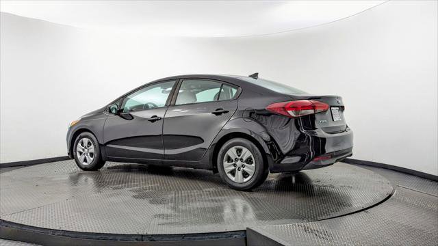 Used 2017 Kia Forte LX FWD image 6
