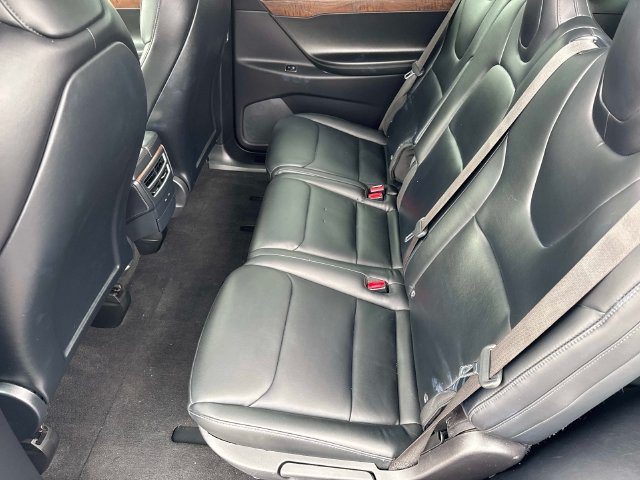 Used 2020 Tesla Model X Long Range AWD/4WD image 13