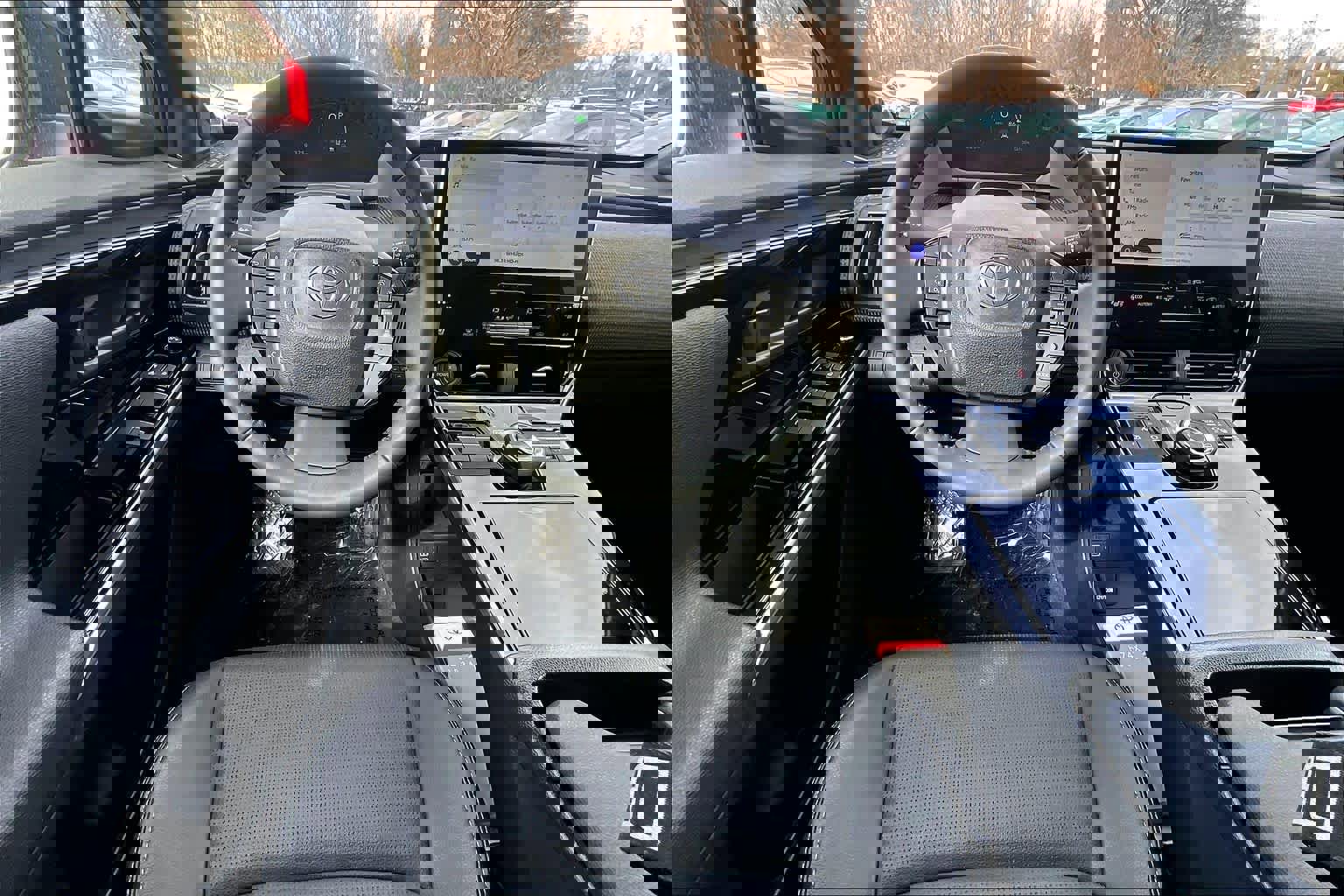 Used 2024 Toyota bZ4X Limited image 6