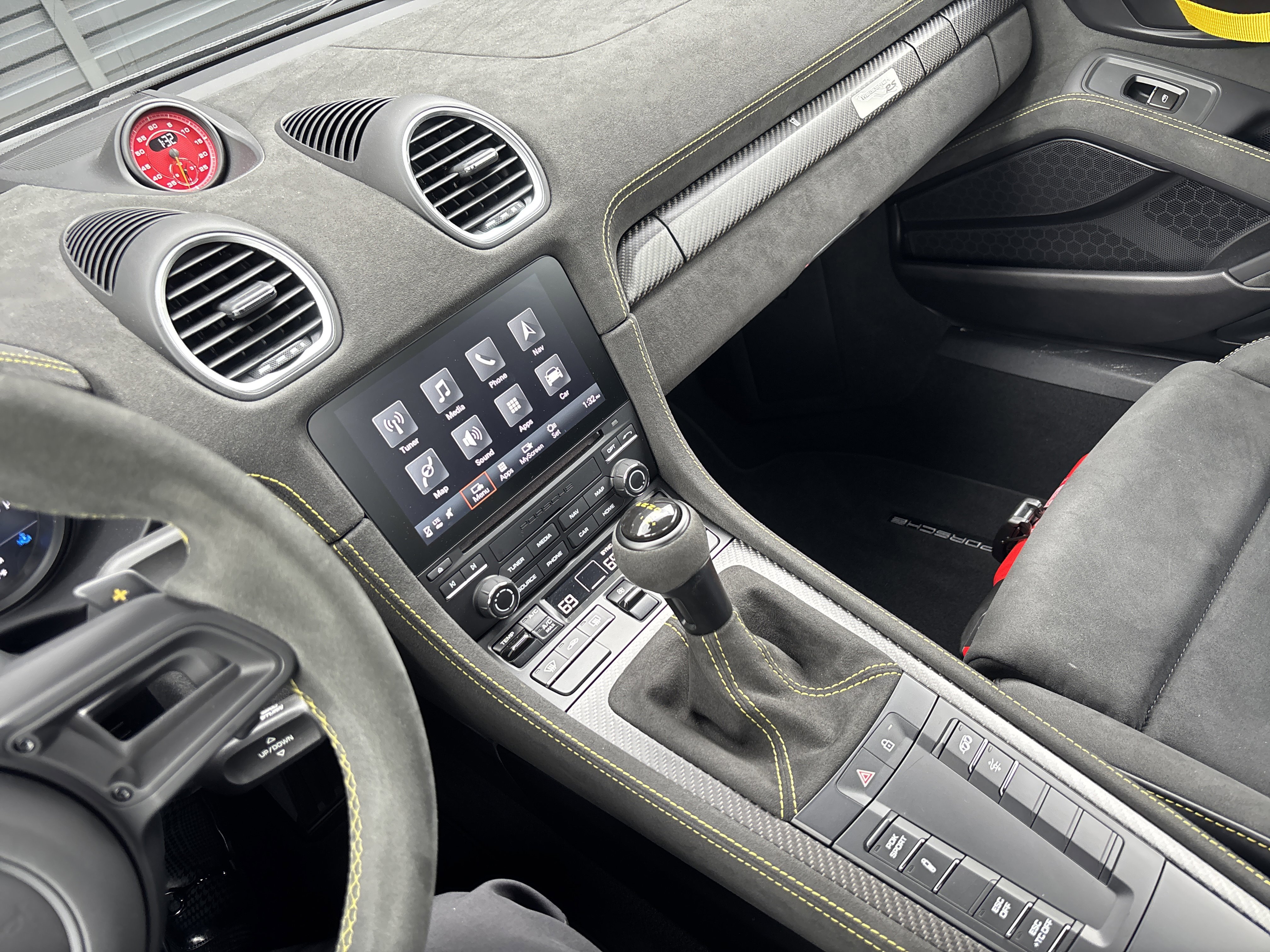 Certified 2023 Porsche 718 Cayman GT4 RS image 20