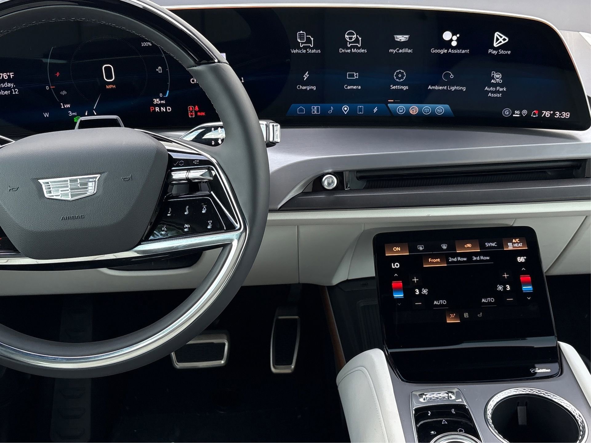 New 2026 Cadillac Vistiq Sport image 16