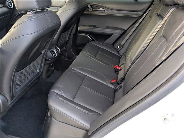 Used 2021 Alfa Romeo Stelvio Sprint image 18