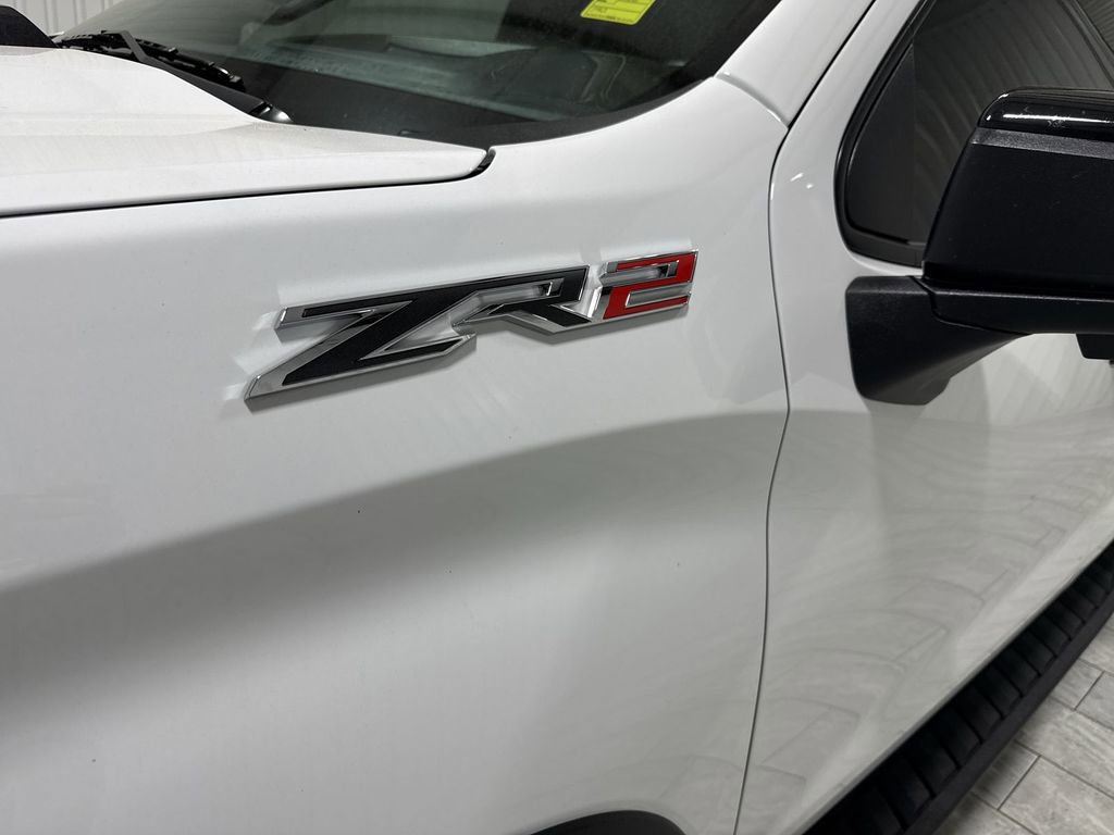 Used 2024 Chevrolet Silverado 1500 ZR2 w/ Technology Package image 33