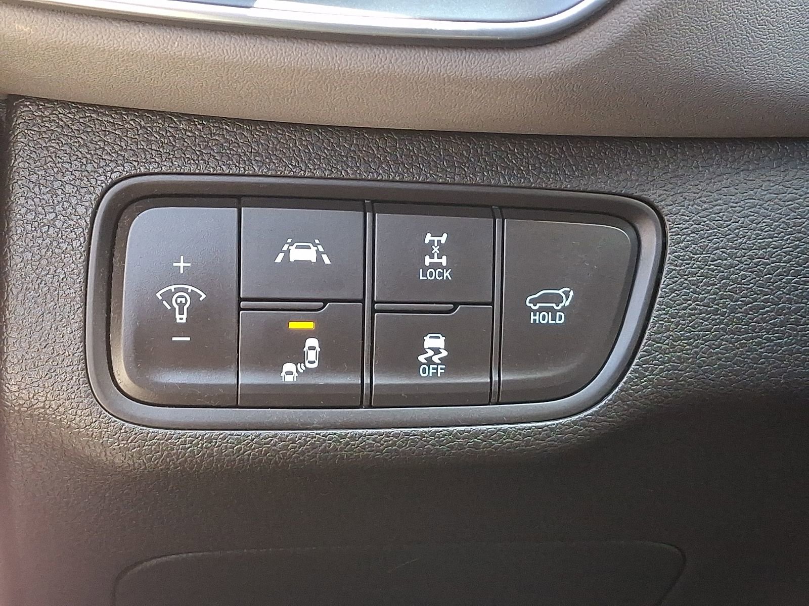 Used 2019 Hyundai Santa Fe SEL image 27