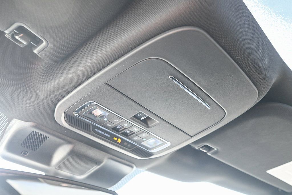 New 2026 Ford F150 Lariat w/ Equipment Group 502A High image 35