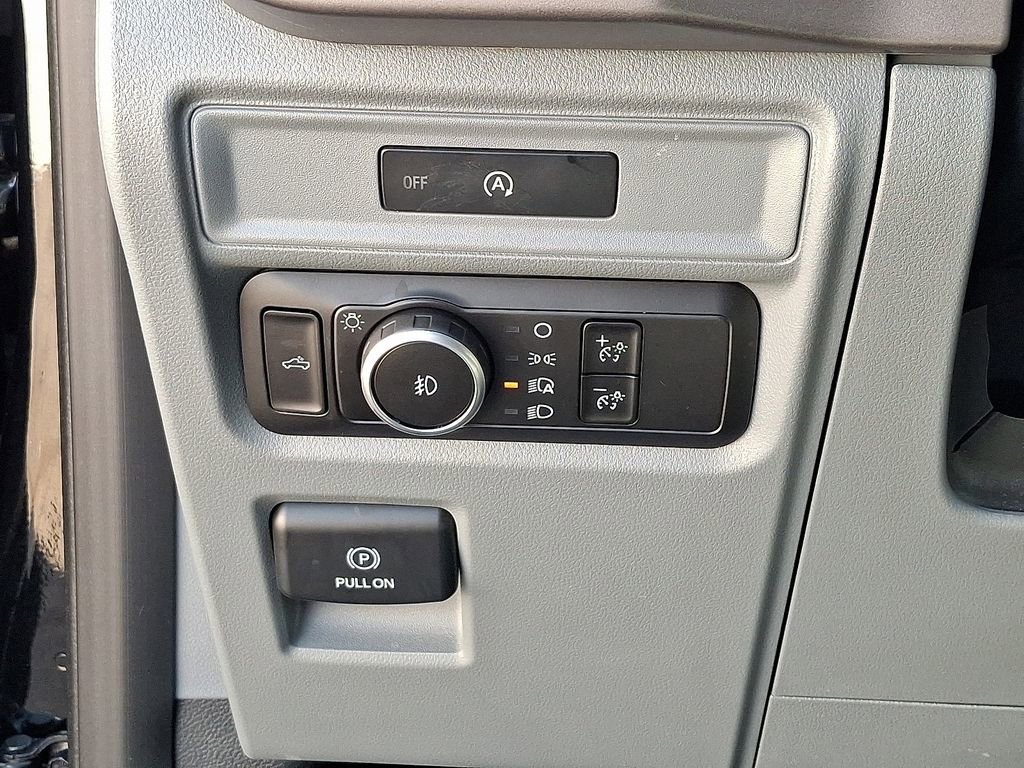Used 2025 Ford F150 XLT w/ Equipment Group 301A Standard image 23