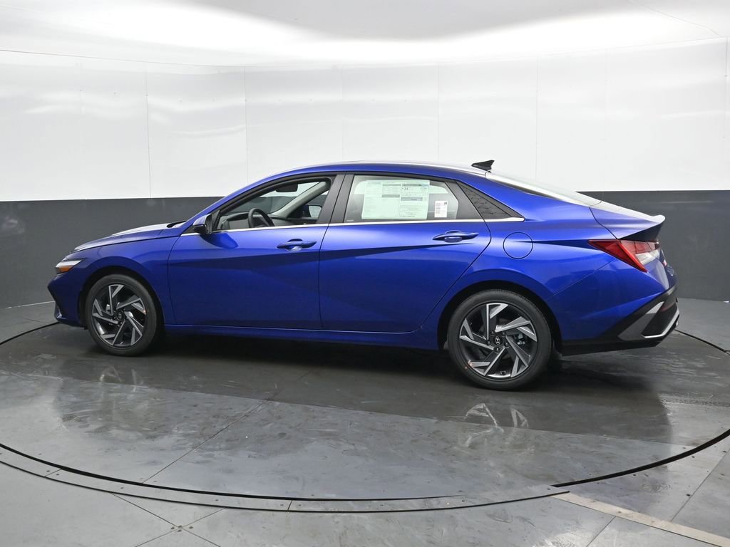New 2026 Hyundai Elantra Limited image 8