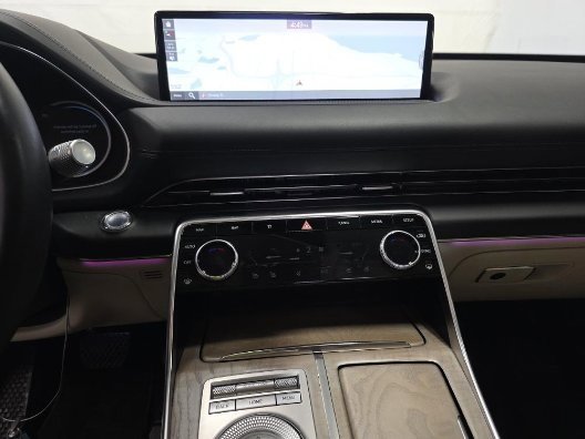 Used 2021 Genesis GV80 3.5T w/ Advanced Package 06 image 11