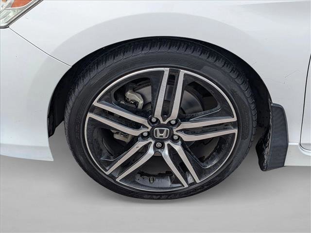Used 2017 Honda Accord Sport Special Edition image 9
