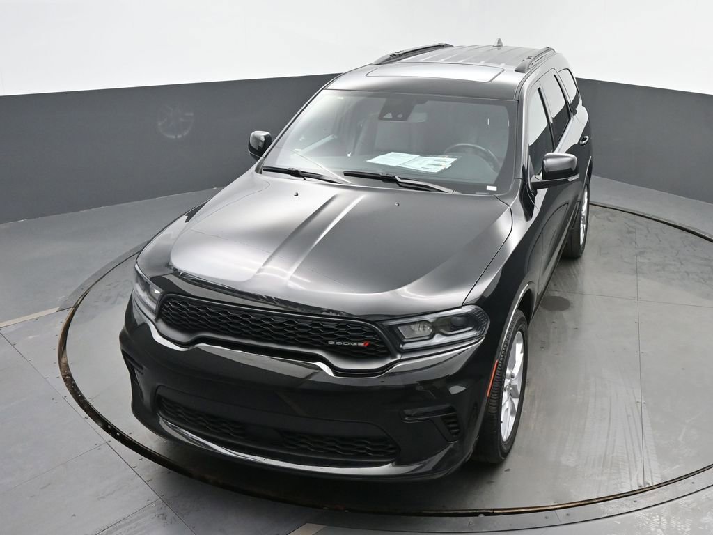 Used 2023 Dodge Durango GT image 40