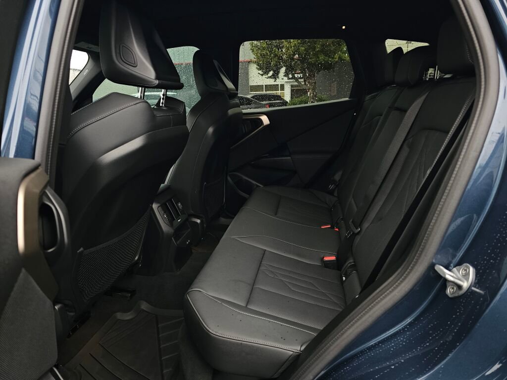 Used 2025 BMW X3 xDrive30i image 18