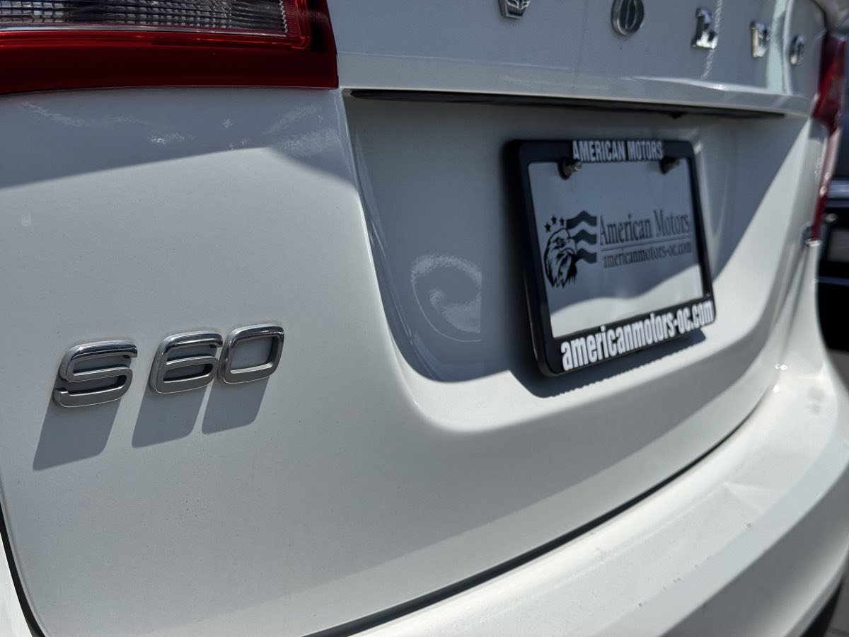 Used 2012 Volvo S60 T5 w/ Climate Pkg FWD image 16